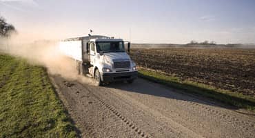 Truckers Protest Low Freight Rates With Indiana Slow Roll